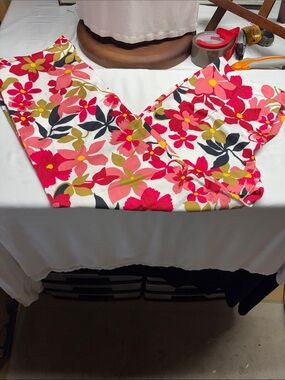 Tyler Boe Floral Tunic Top - Pink, Red & Cream